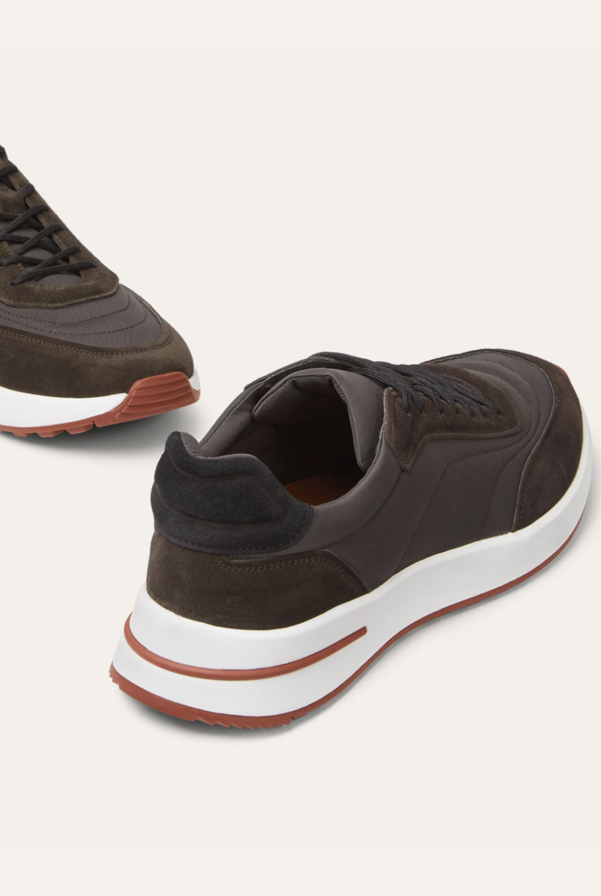 Brown Sorrento Trainer