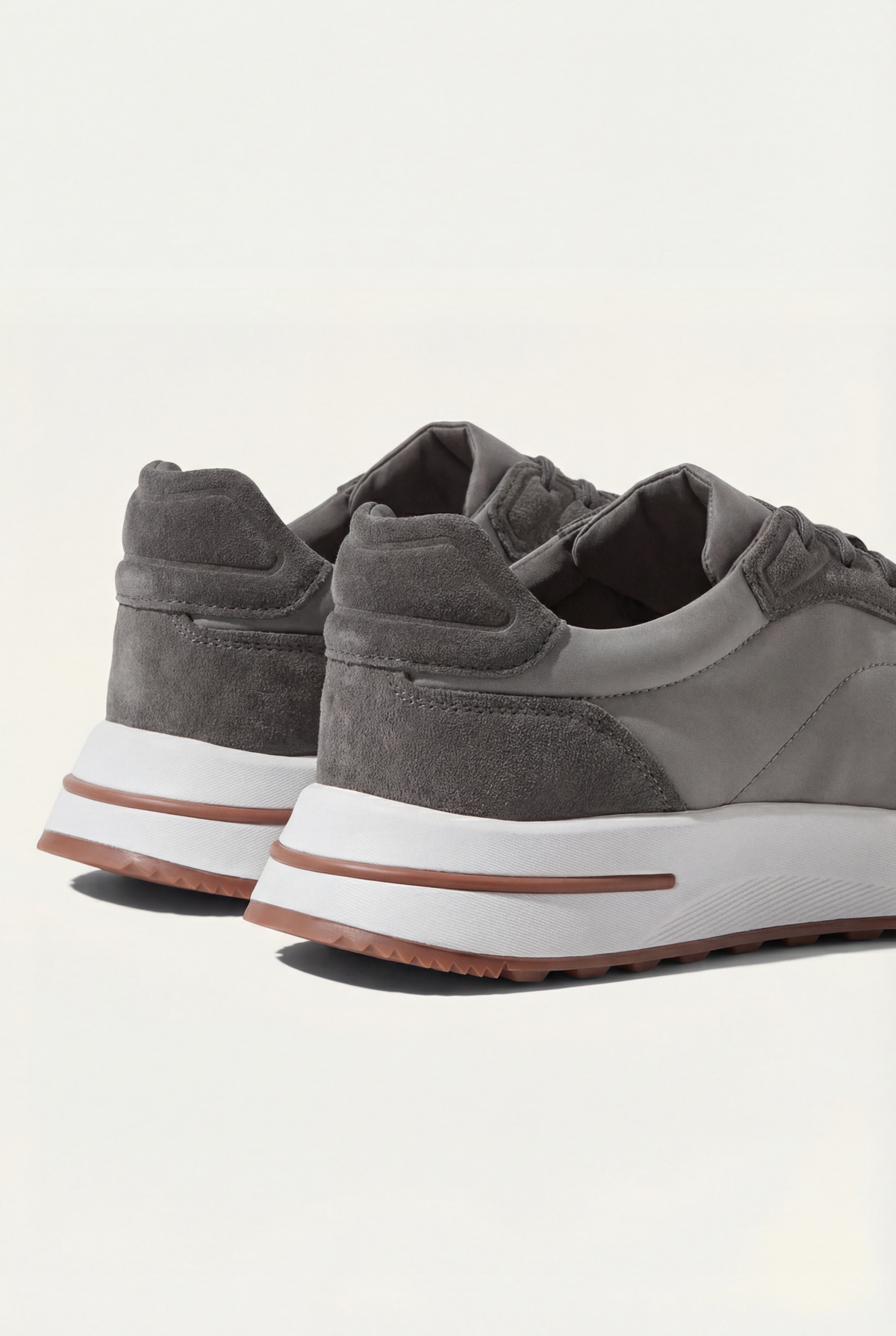 Grey Sorrento Trainer