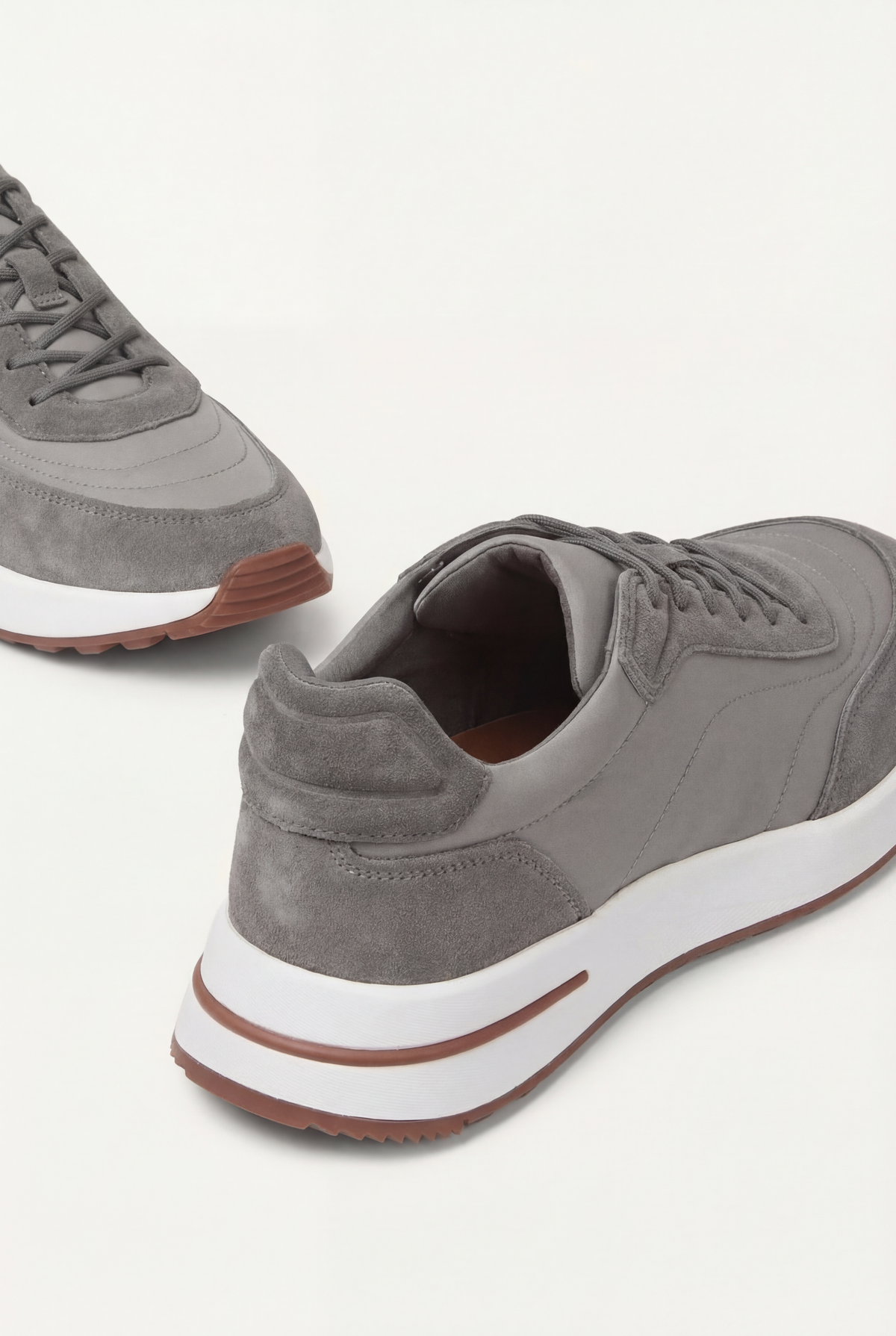 Grey Sorrento Trainer